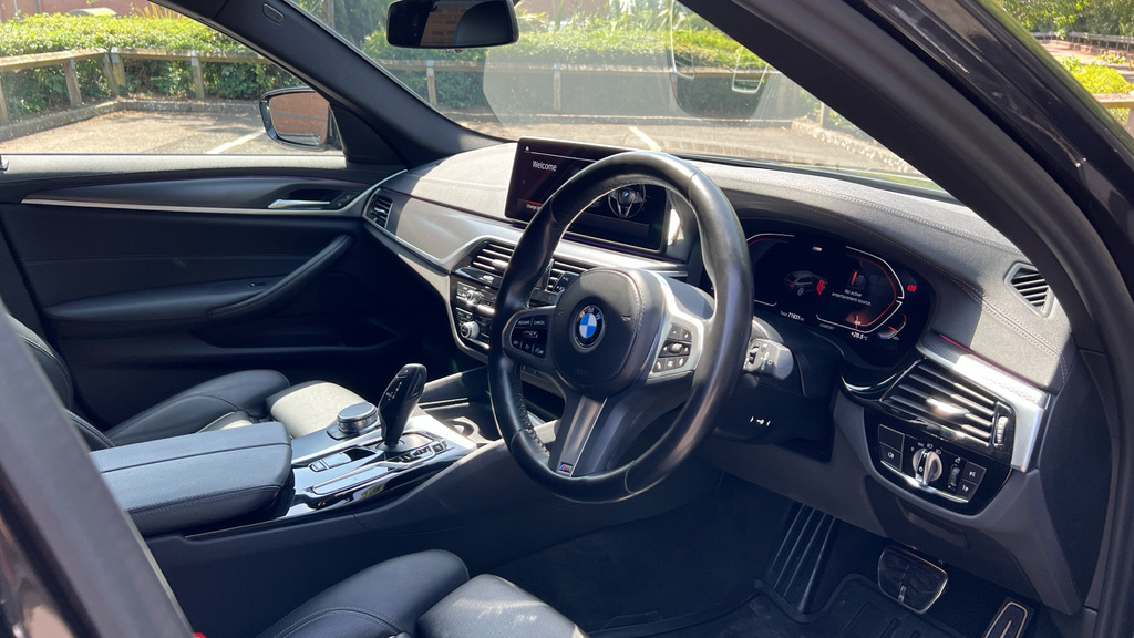 BMW 5 Series 2.0 520I M Sport Mhev 182 Bhp Black #9