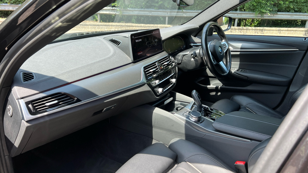 BMW 5 Series 2.0 520I M Sport Mhev 182 Bhp Black #10