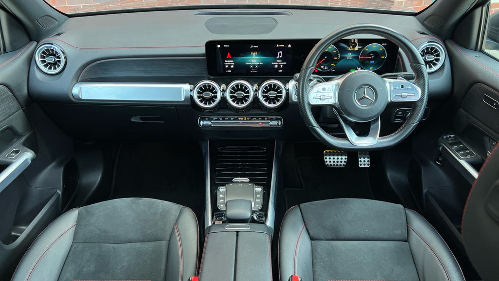 Mercedes-Benz EQB 350 66.5Kwh Amg Line Premium 4Matic Silver #17