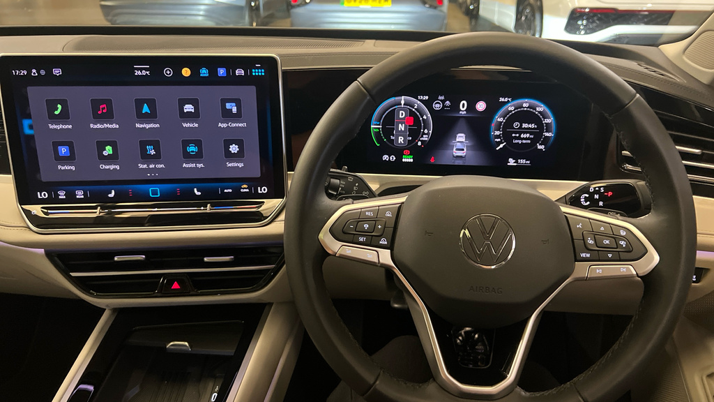 Volkswagen Passat Volkswagen 1.5 Tsi Ehybrid Life Dsg Green #27