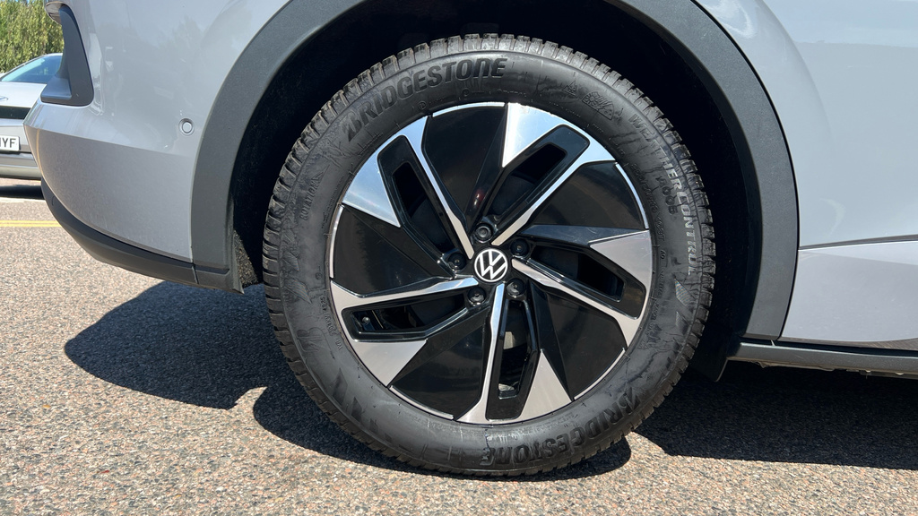 Volkswagen ID.5 2023 Pro 77Kwh Style Suv 174 Ps Grey #21