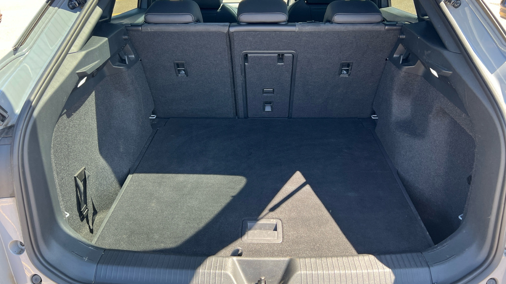 Volkswagen ID.5 2023 Pro 77Kwh Style Suv 174 Ps Grey #19