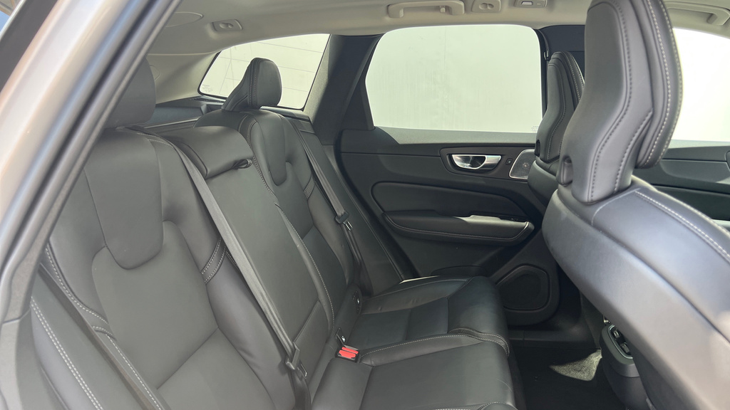 Volvo XC60 Xc60 2.0 B5p Ultra Bright Awd Geartronic Blue #24