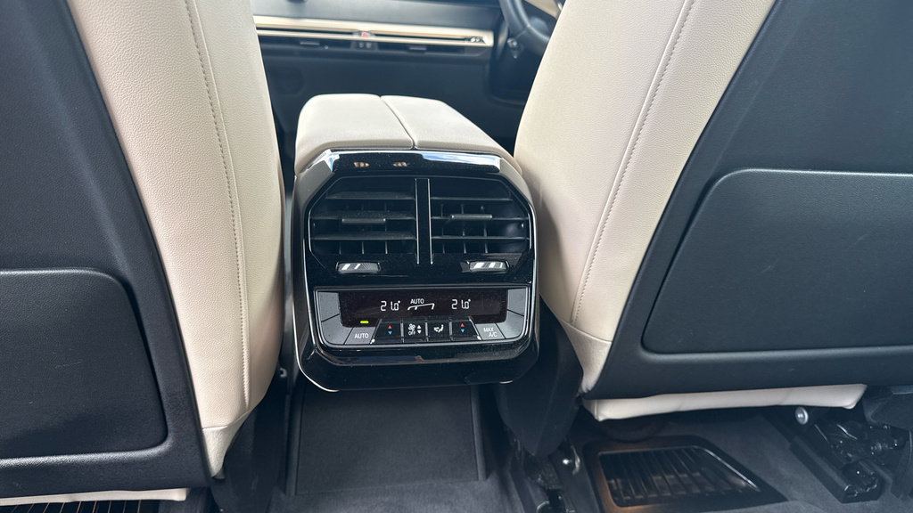 BMW iX 385Kw Xdrive50 M Sport 111.5Kwh Black #45