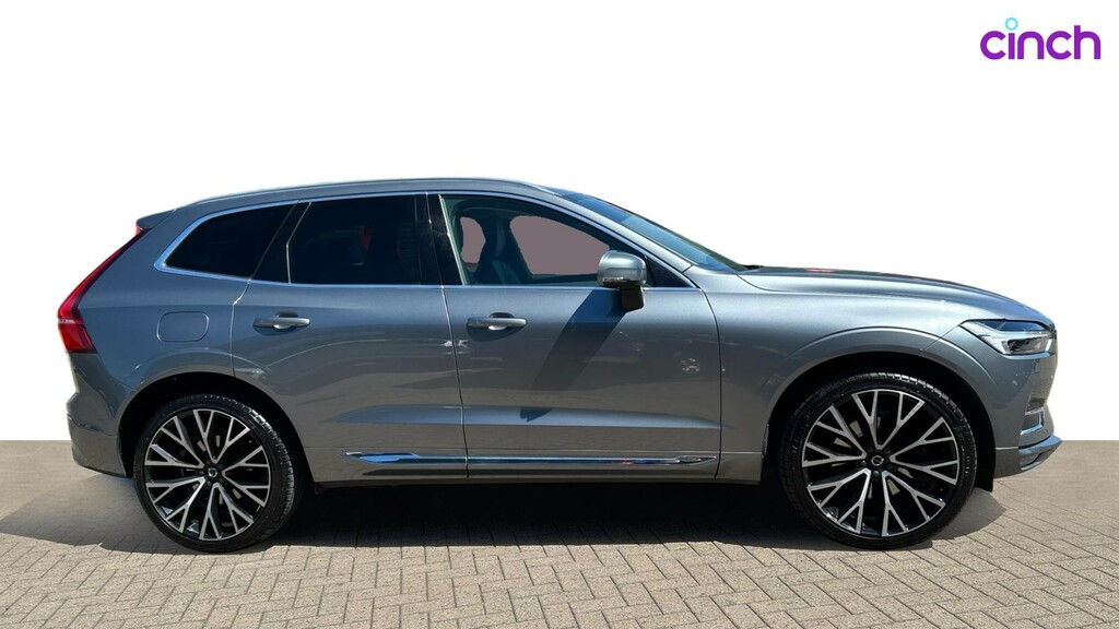 Volvo XC60 2.0 B5p Momentum Geartronic Grey #2