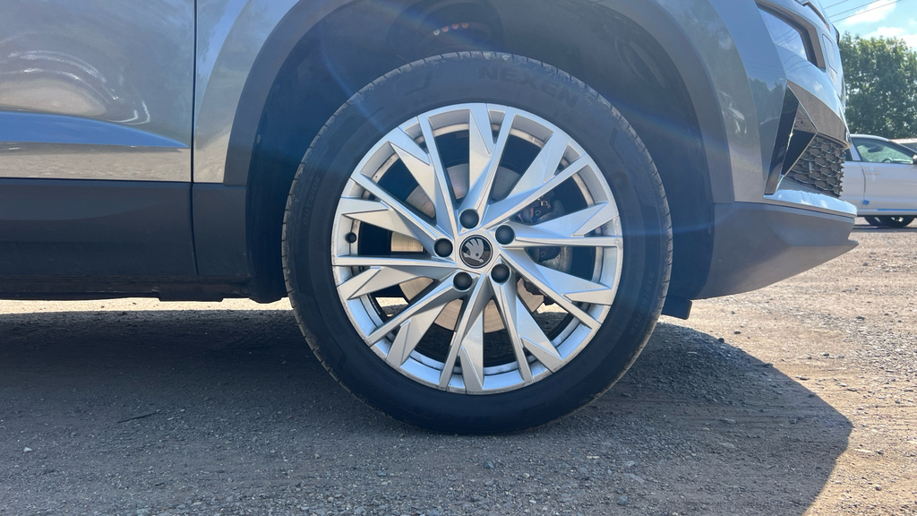 Skoda Karoq 1.5 Tsi Sportline Edition Dsg Black #20