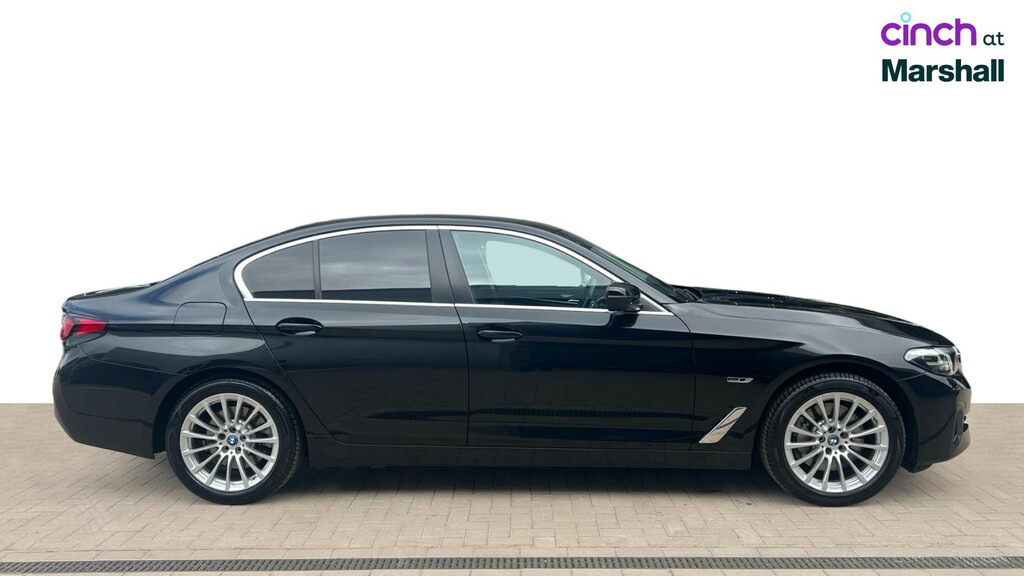 BMW 5 Series 530E Xdrive M Sport Touring Blue #3