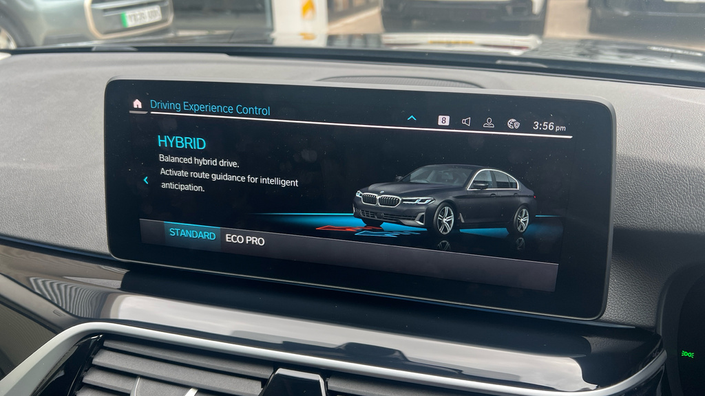 BMW 5 Series 530E Xdrive M Sport Touring Blue #45
