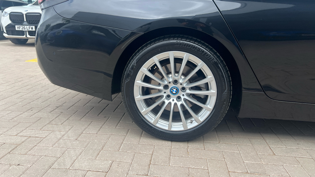 BMW 5 Series 530E Xdrive M Sport Touring Blue #31