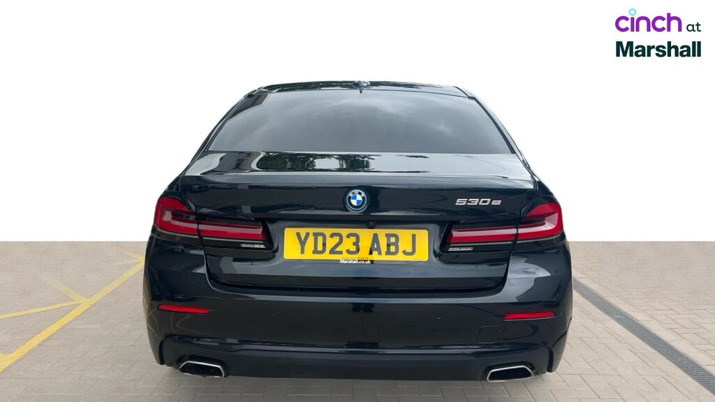 BMW 5 Series 530E Xdrive M Sport Touring Blue #5