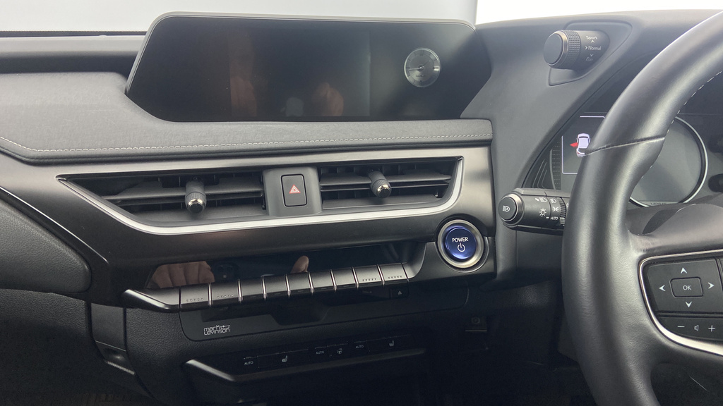 Lexus UX 250H 2.0 F-sport Cvt Nav Red #22
