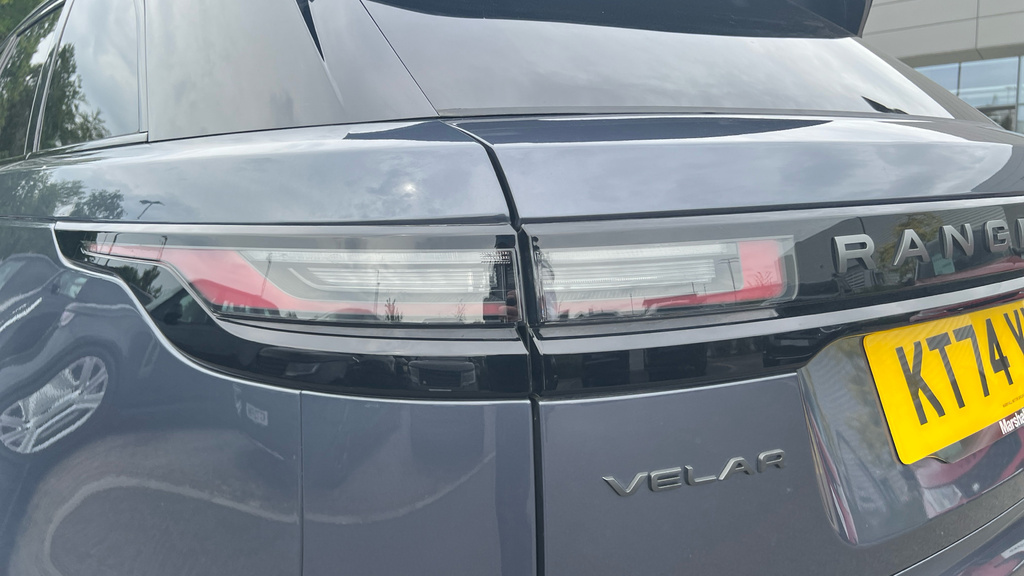 Land Rover Range Rover Velar 2.0 P400e 19.2Kwh Suv Plu Black #40