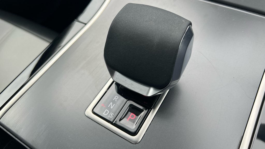Land Rover Range Rover Velar 2.0 P400e 19.2Kwh Suv Plu Black #36