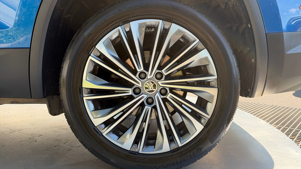 Skoda Kodiaq Sportline White #28