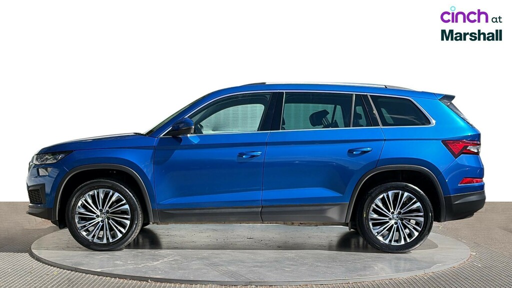 Skoda Kodiaq Sportline White #9