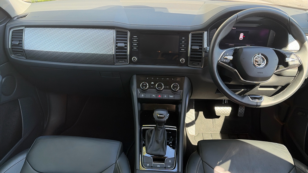 Skoda Kodiaq Sportline White #15