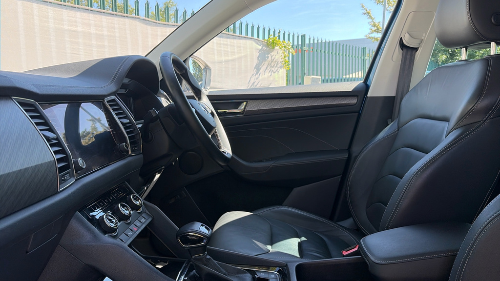 Skoda Kodiaq Sportline White #39