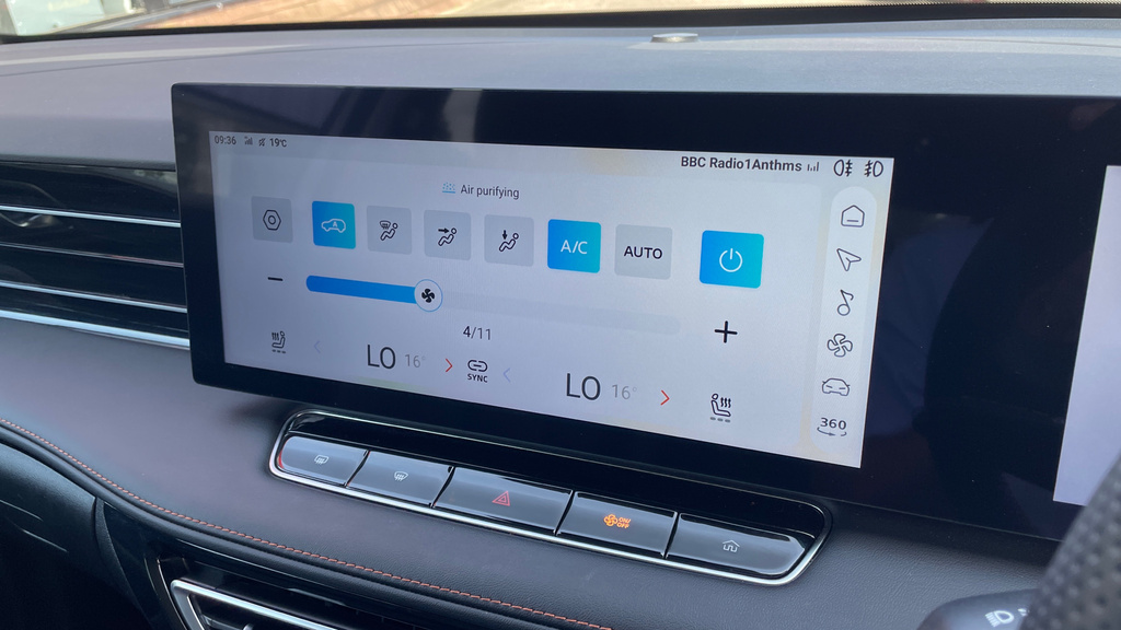 MG HS 1.5 Hybrid Trophy Suv Hybrid Euro Black #27
