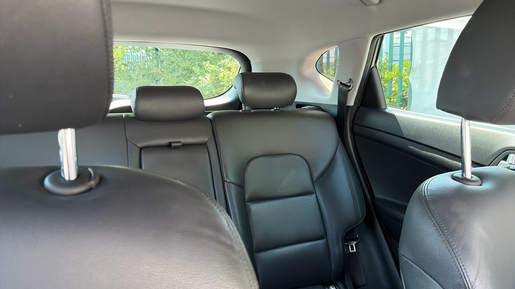 Hyundai Tucson 1.6 T-gdi Premium 175 Bhp Grey #34