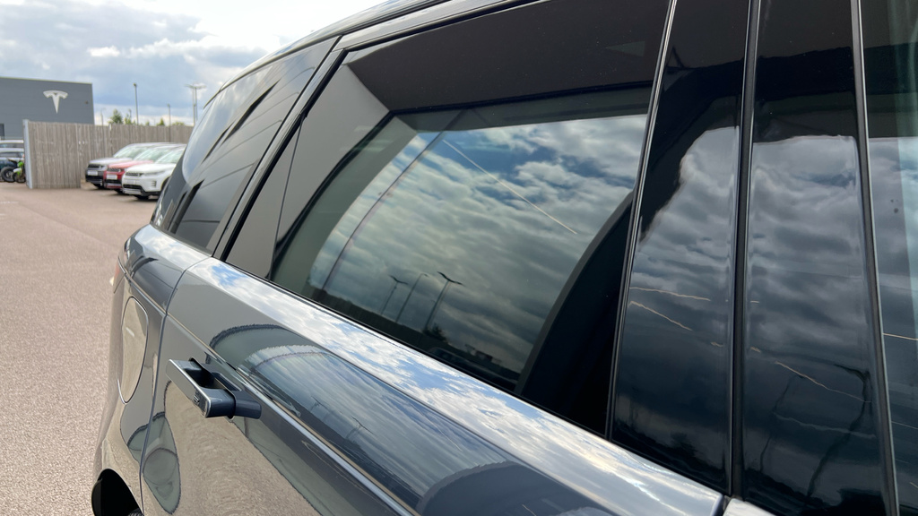 Land Rover Range Rover Sport 3.0 D250 Edition Black #3