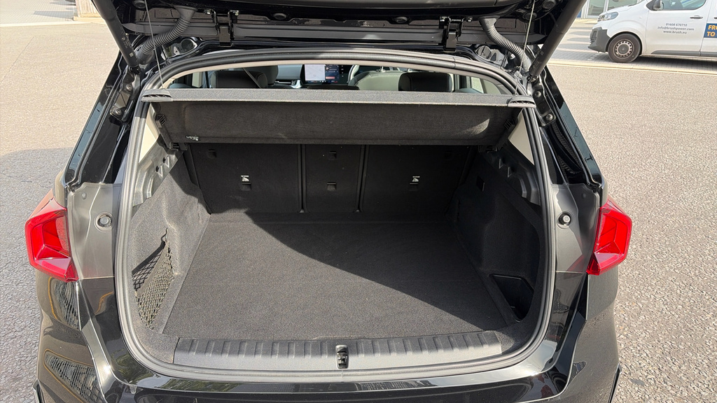BMW iX1 230Kw Xdrive30 M Sport 65Kwh Black #18