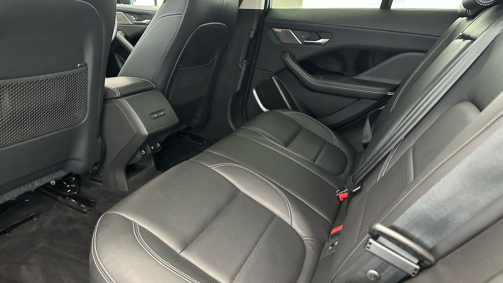 Jaguar I-Pace Estate 294Kw Ev400 Se 90Kwh 11Kw Charger Grey #26