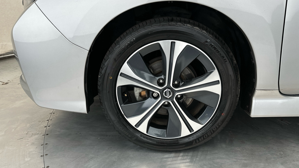 Nissan Leaf 110Kw Acenta 40Kwh 6.6Kw Charger Grey #25