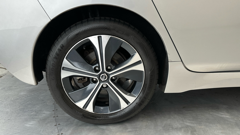 Nissan Leaf 110Kw Acenta 40Kwh 6.6Kw Charger Grey #27