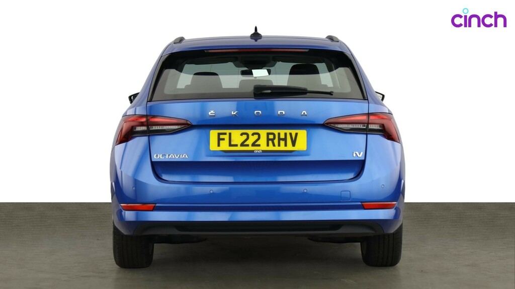 Skoda Octavia Estate 2.0Tdi 150Ps Se L Scr Dsg Blue #4