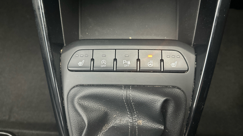 Kia Stonic 1.4 2 Suv Euro 6 Ss 98 Bhp Grey #14