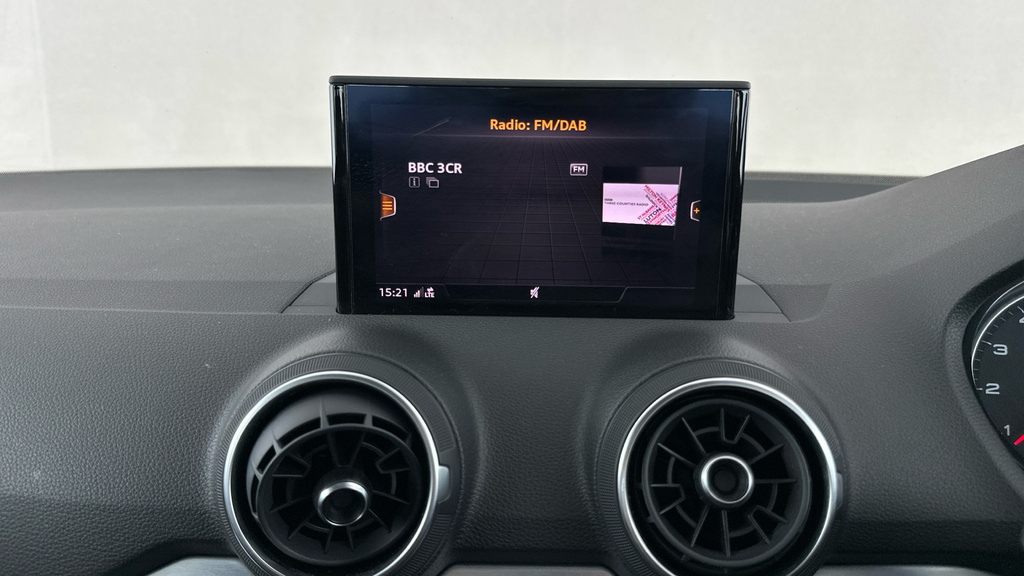 Audi Q2 2.0 Tfsi Edition 1 Suv S Tronic Quattro Grey #14