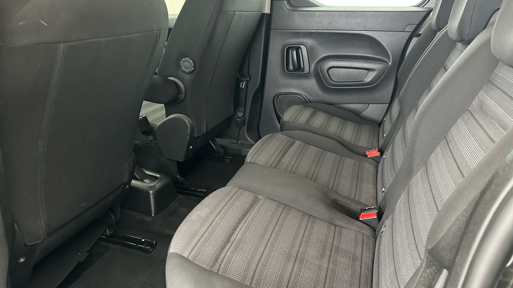 Vauxhall Combo Life 1.5 Turbo D Blueinjection Energy XL Mpv White #20