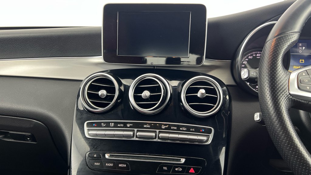 Mercedes-Benz GLC Class 300 D 4Matic Amg Line Premium Plsestate Silver #22