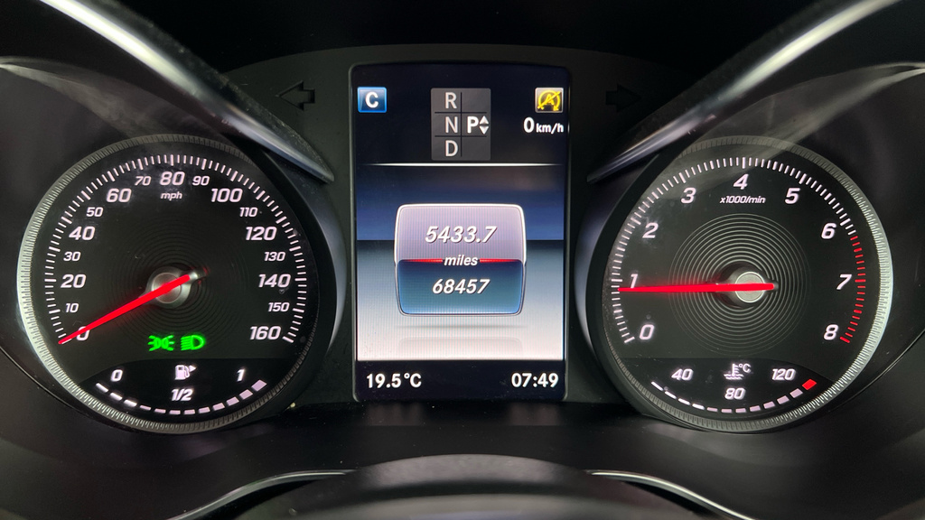 Mercedes-Benz GLC Class 300 D 4Matic Amg Line Premium Plsestate Silver #23
