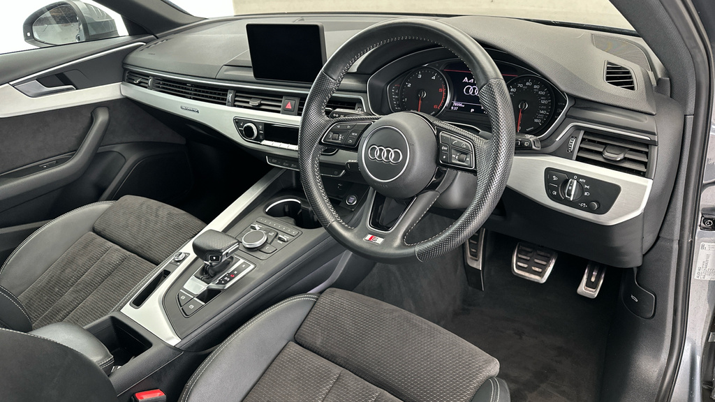 Audi A4 Avant Audi Avant 35 Tfsi Sport S Tronic Grey #13