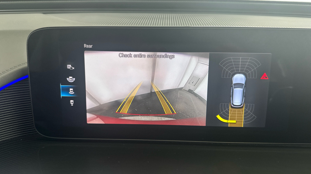 Mercedes-Benz EQC 400 Sport 4Matic White #17