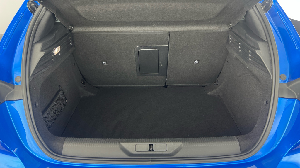 Peugeot 308 1.2 Puretech Allure Premium Eat8 Black #27