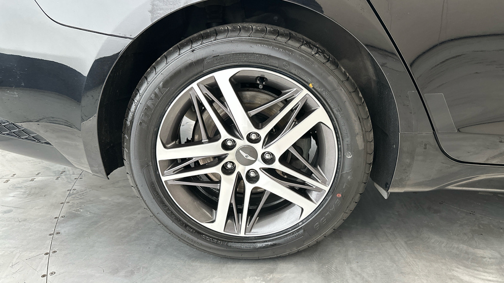 Genesis G70 2.0T Sport Saloon Euro 6 Ss 24 Brown #25