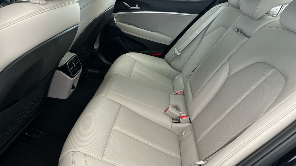 Genesis G70 2.0T Sport Saloon Euro 6 Ss 24 Brown #20