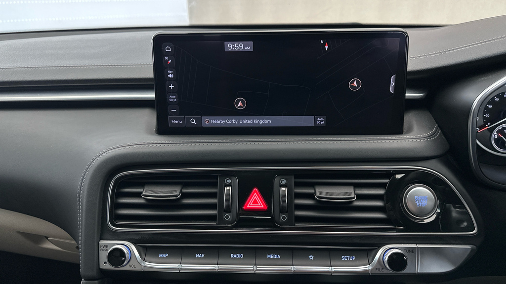 Genesis G70 2.0T Sport Saloon Euro 6 Ss 24 Brown #15