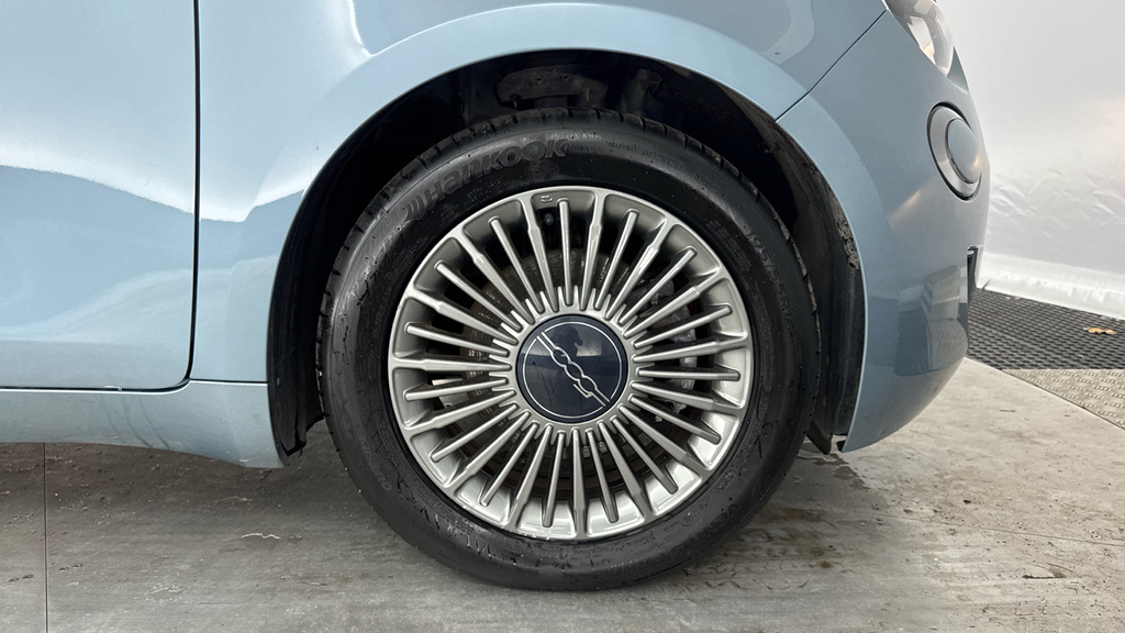 Fiat 500E La Prima - Pan Roof 0 Tax Black #18