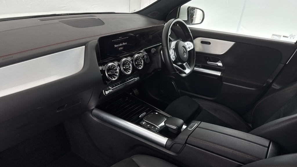 Mercedes-Benz EQA 250 140Kw Amg Line Premium 70.5Kwh 2Wd Black #10