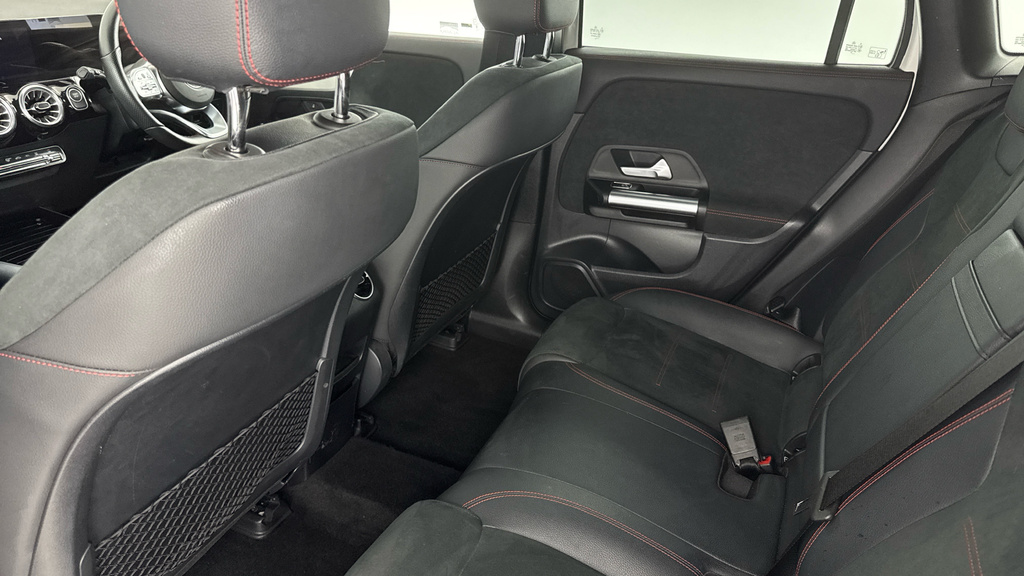 Mercedes-Benz EQA 250 140Kw Amg Line Premium 70.5Kwh 2Wd Black #14