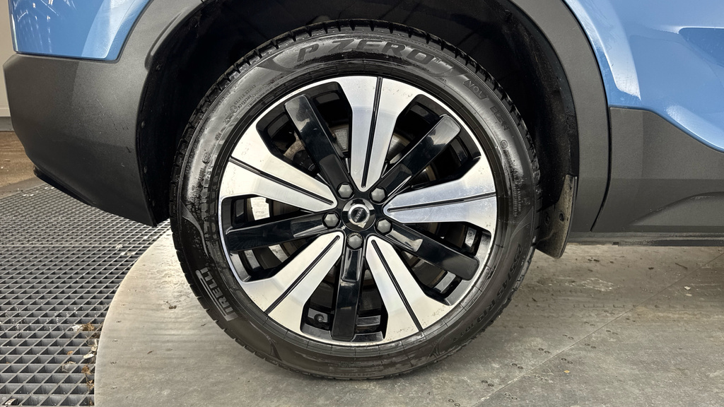 Volvo C40 Recharge Plus Twin Motor Ex Demo 84Kwh B Black #17
