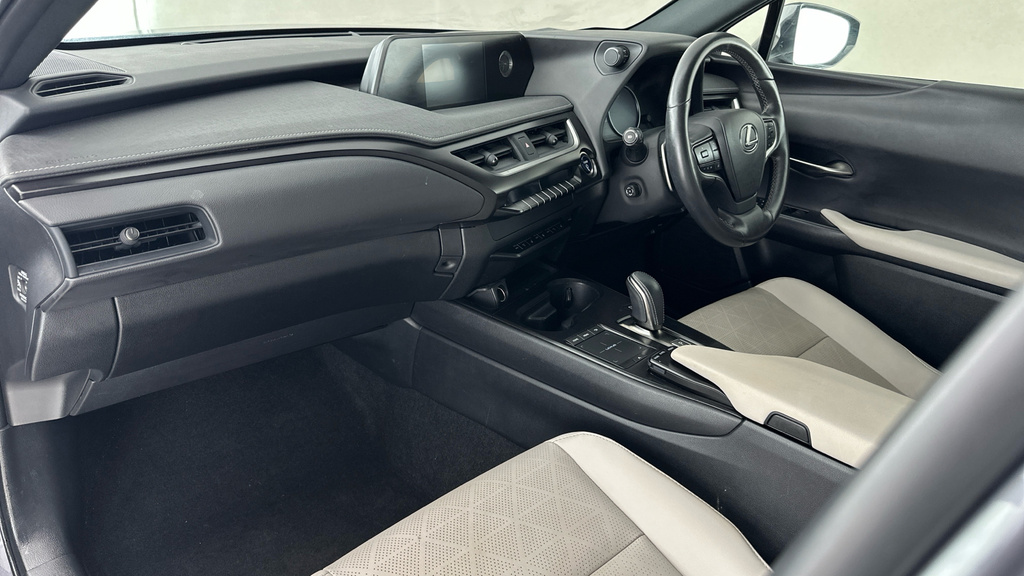 Lexus UX Lexus Ux 250H Takumi 4X2 Cvt Black #12