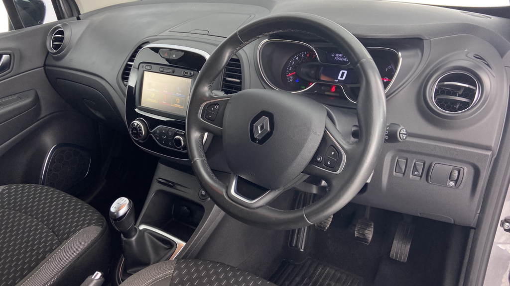 Renault Captur 1.5 Dci Energy Signature Nav Euro 6 Ss Black #9