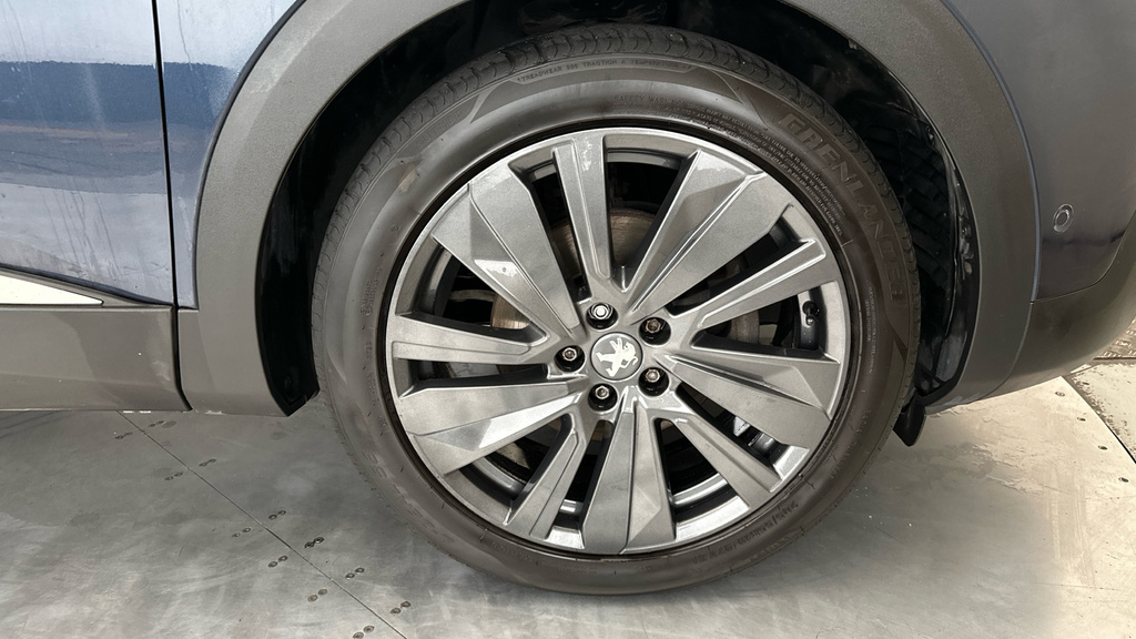 Peugeot 5008 Suv 1.5 White #27
