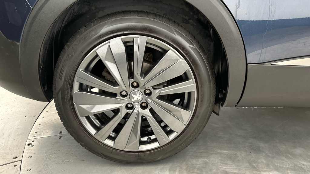 Peugeot 5008 Suv 1.5 White #26