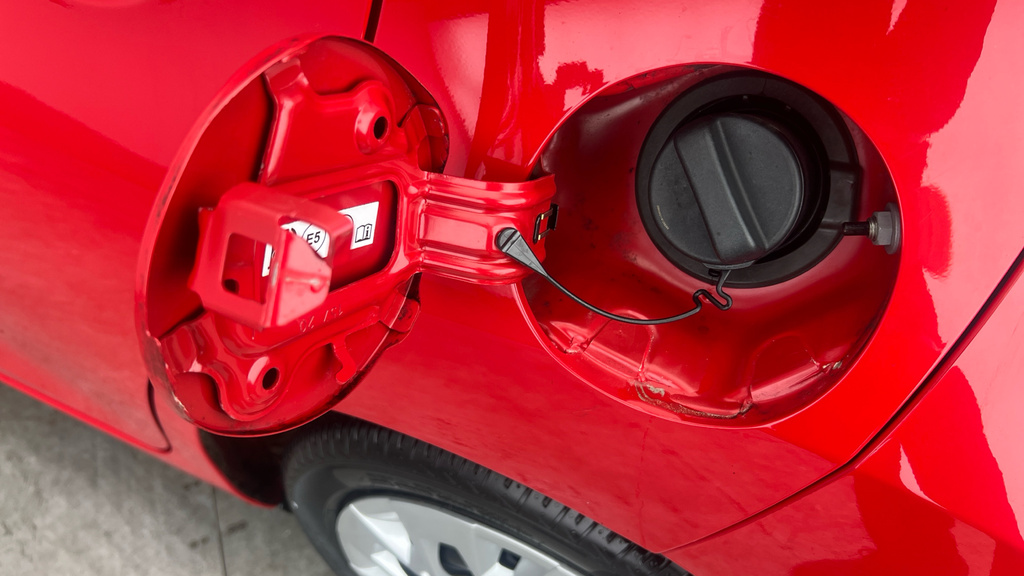 Toyota Aygo X Vvt-i X-trend Red #27