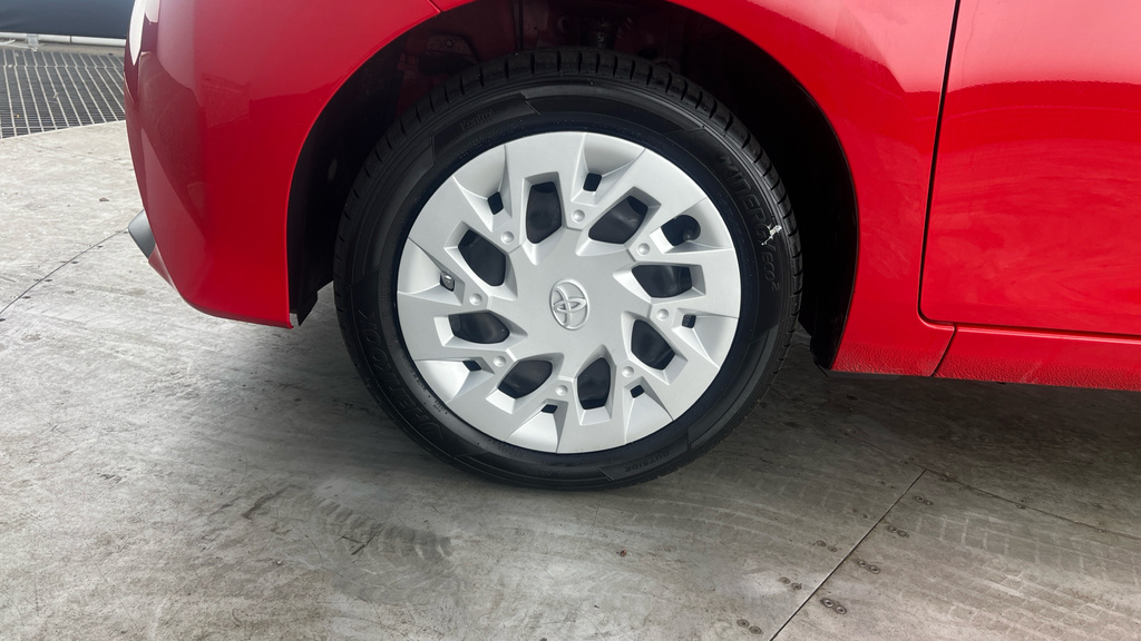 Toyota Aygo X Vvt-i X-trend Red #23